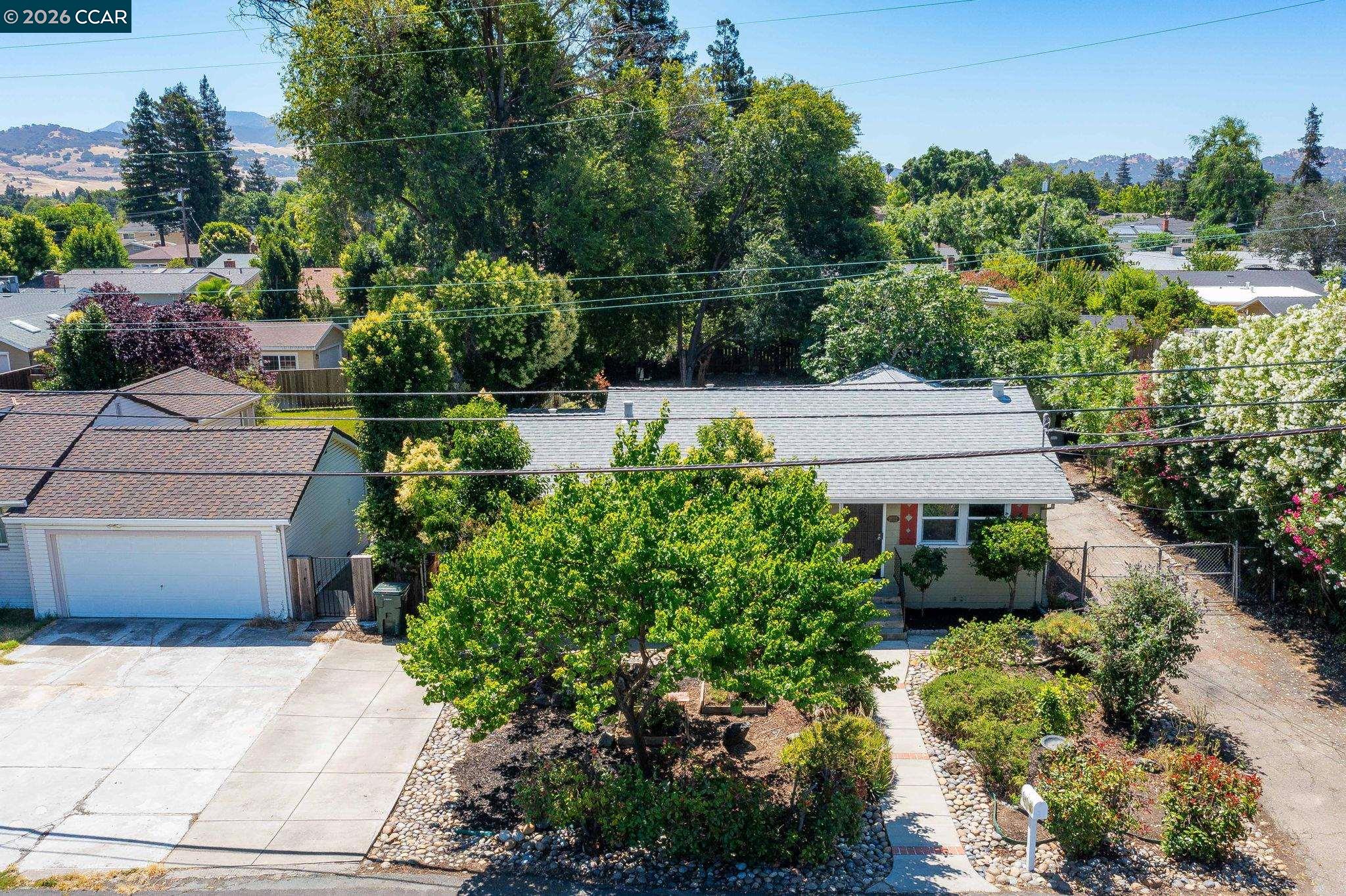 2072 Chalomar Road Concord, CA 94518 - Photo 40 of 42