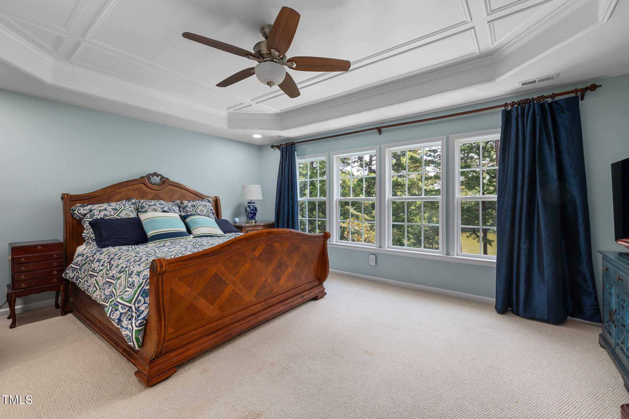 8106 Sommerwell Street Raleigh, NC 27613 - Photo 26 of 61 Primary BR w/huge walk in closet