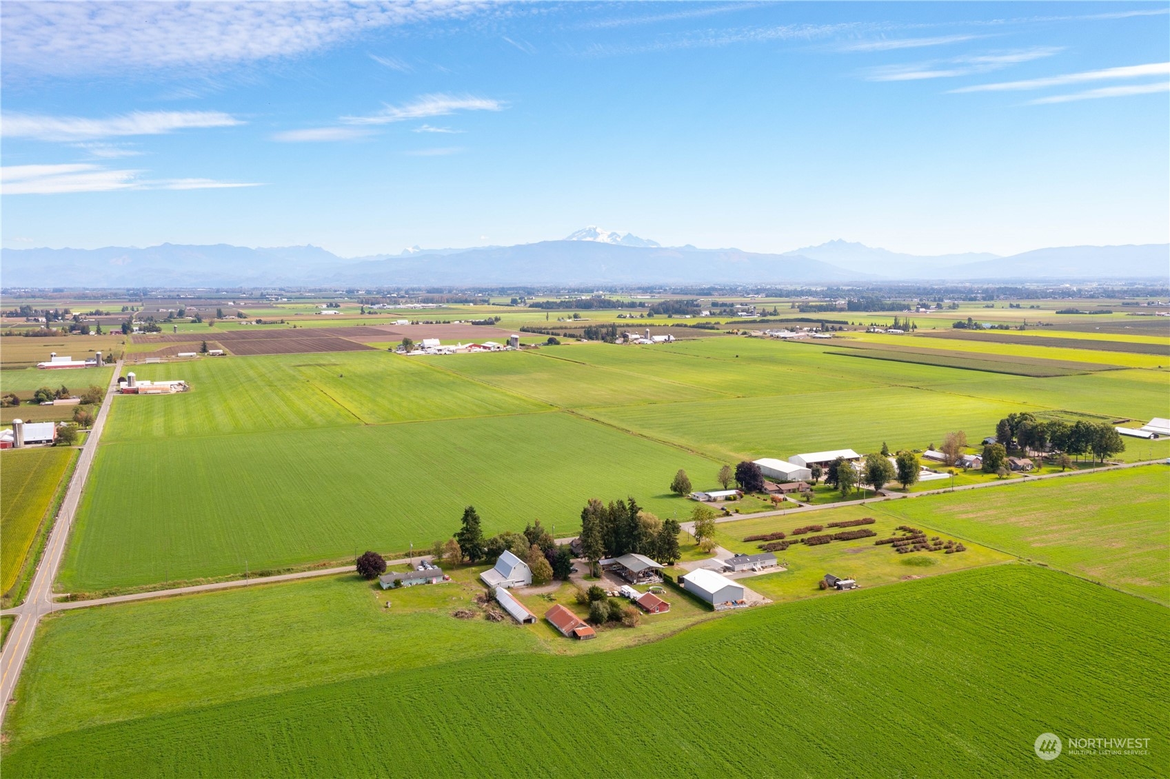 9604 Jackman Road Lynden, WA 98264 - Photo 7 of 40 Gallery Image 7