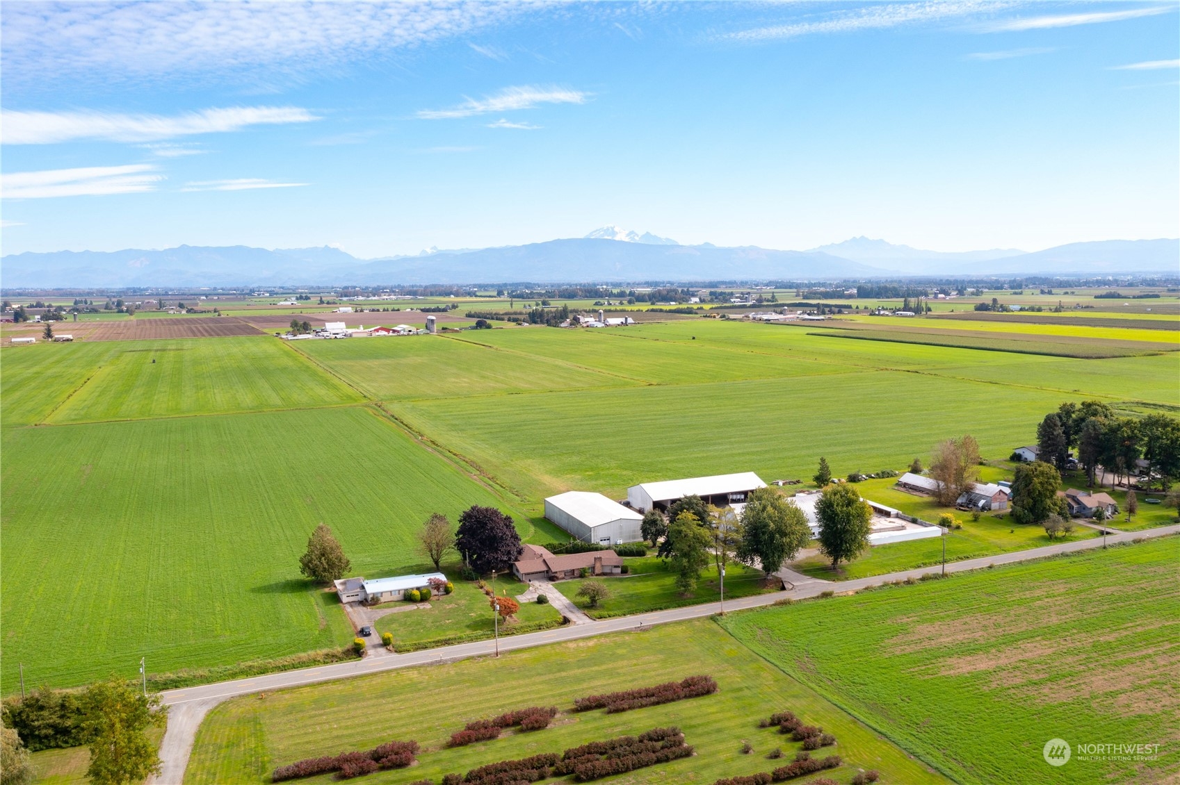 9604 Jackman Road Lynden, WA 98264 - Photo 8 of 40 Gallery Image 8