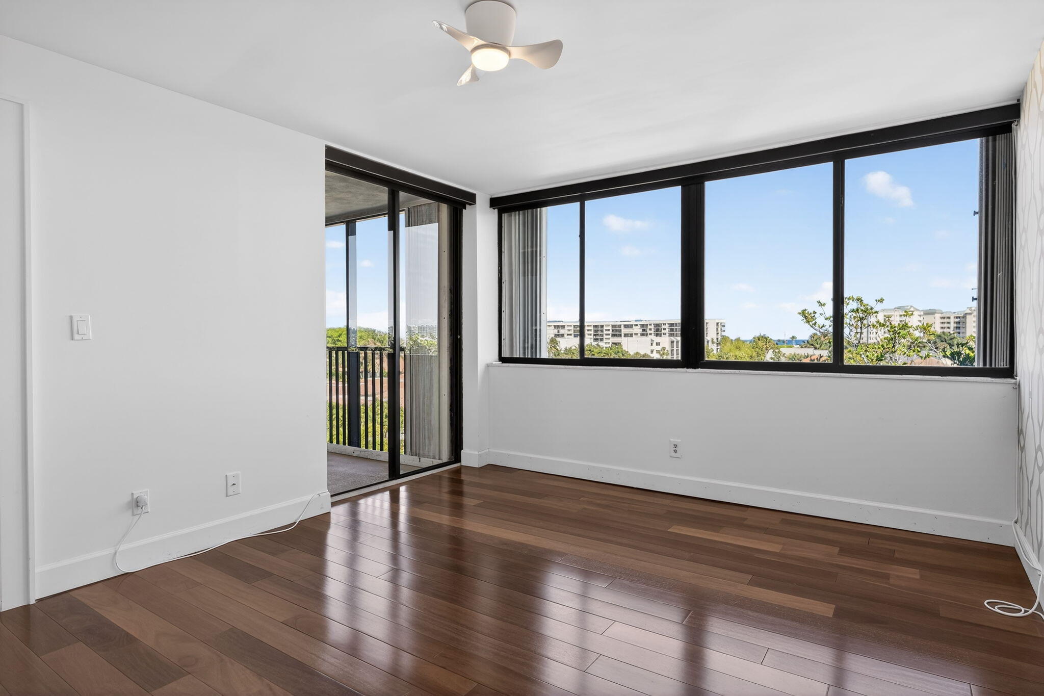 1605 Highway 1, Unit 504M3 Jupiter, FL 33477 - Photo 20 of 63 Primary Bedroom