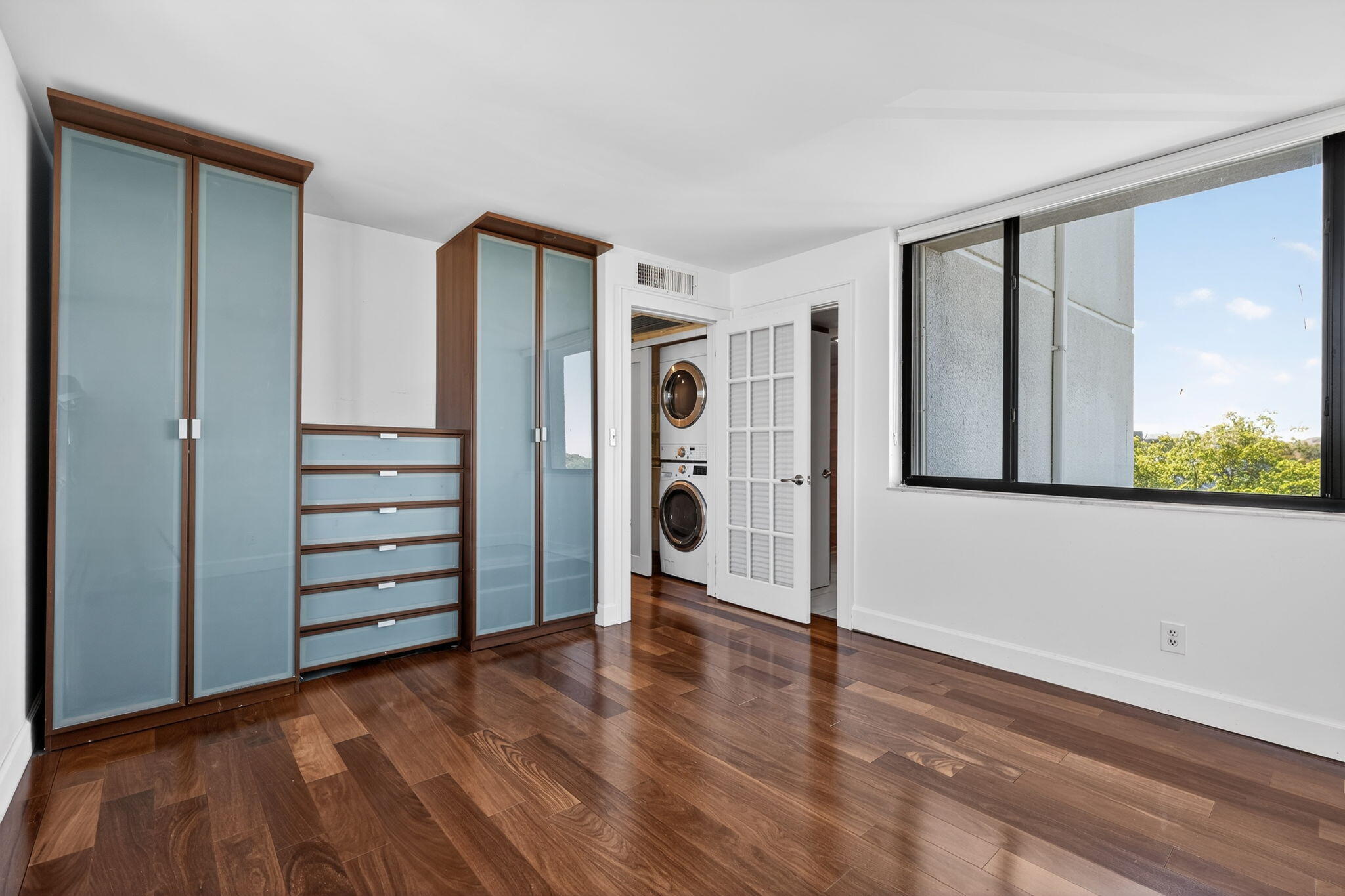 1605 Highway 1, Unit 504M3 Jupiter, FL 33477 - Photo 40 of 63 Third Bedroom