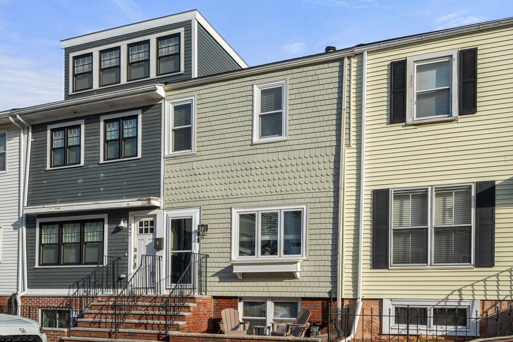 894 East 2nd Street Boston, MA 02127 - Photo 1 of 29