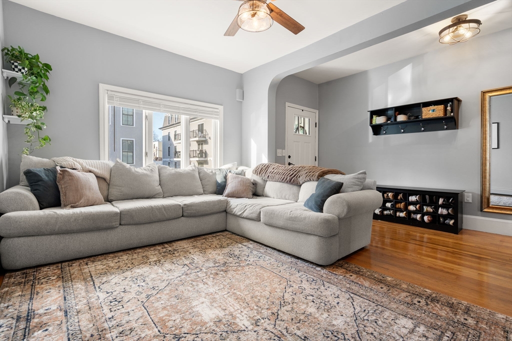 894 East 2nd Street Boston, MA 02127 - Photo 8 of 29