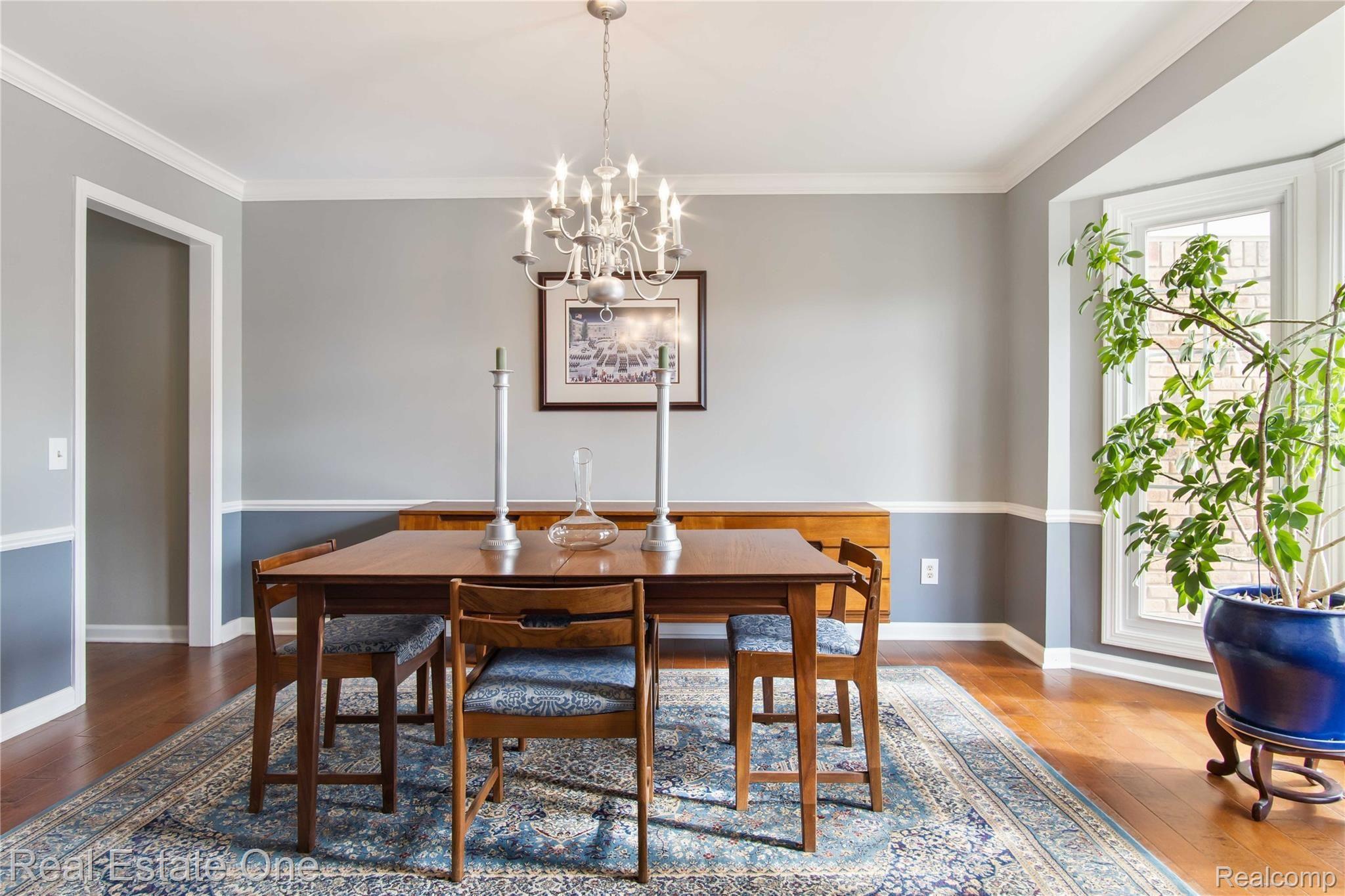 1221 Sandy Ridge Drive Rochester, MI 48306 - Photo 2 of 42 DSC04478.jpg