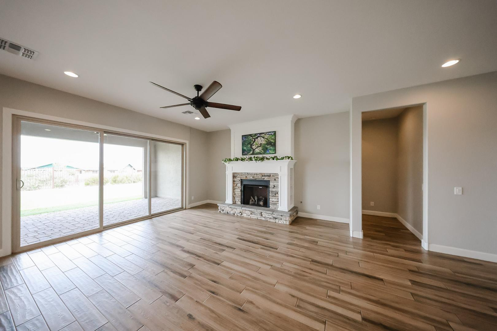 1424 East Pedro Road Phoenix, AZ 85042 - Photo 12 of 84 Photo #12