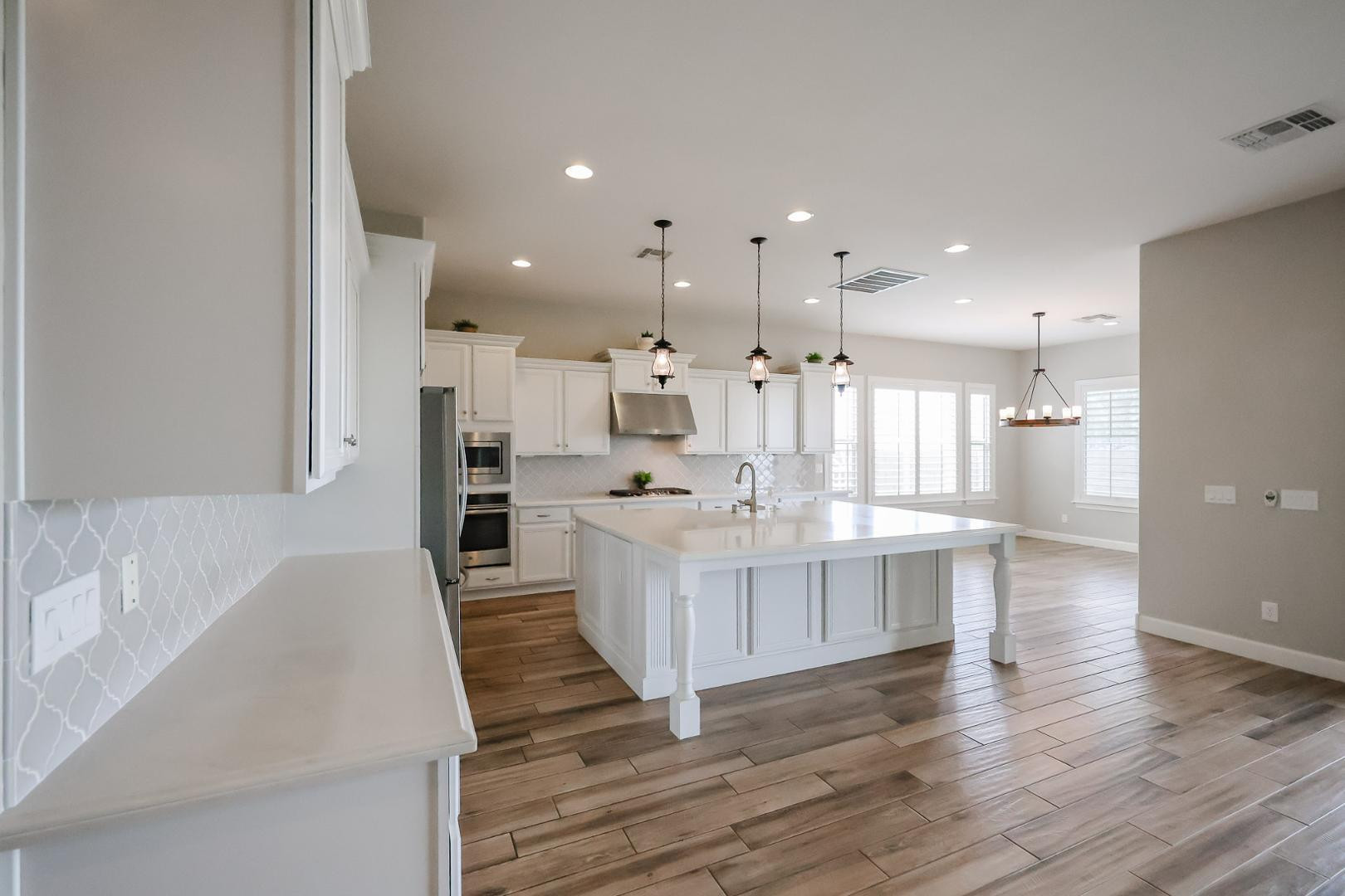 1424 East Pedro Road Phoenix, AZ 85042 - Photo 13 of 84 Photo #13