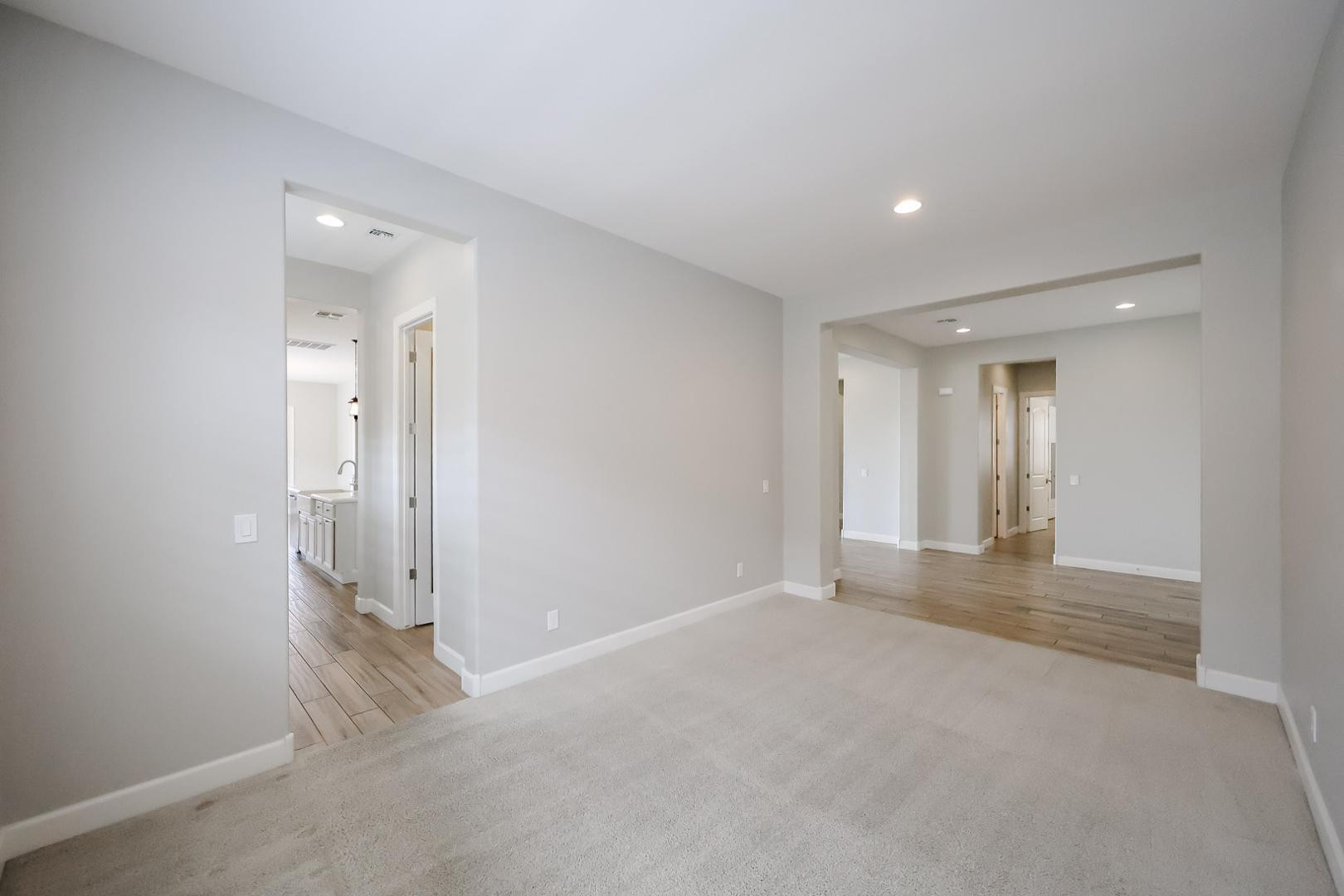 1424 East Pedro Road Phoenix, AZ 85042 - Photo 26 of 84 Photo #26