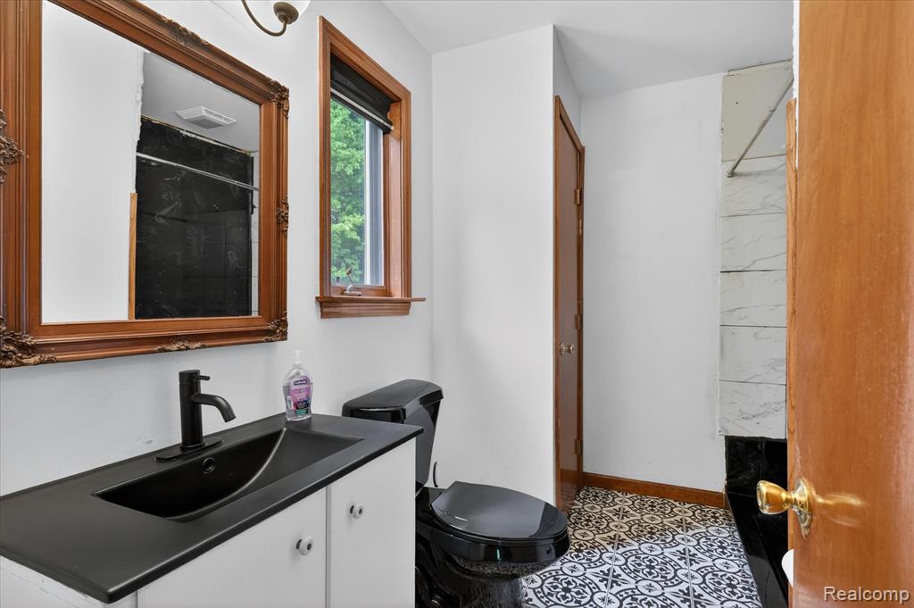 41303 Harris Road Belleville, MI 48111 - Photo 39 of 49