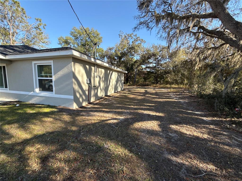 235 Locust Pass Circle Ocala, FL 34472 - Photo 4 of 27