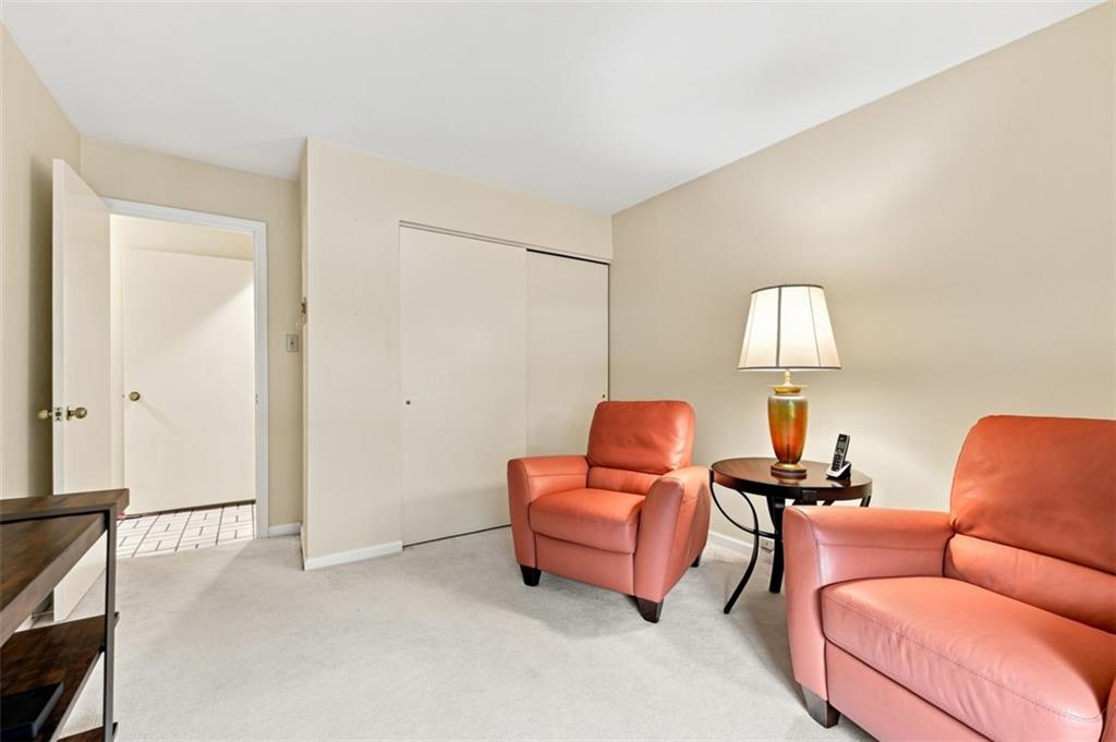 1500 Cochran Road, Unit 409 Pittsburgh, PA 15243 - Photo 22 of 26 Gallery Image 22