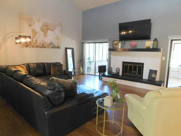 $2,750 | 939 Ridgewood Way, Niceville, FL 32578