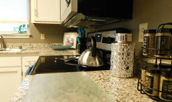 $2,750 | 939 Ridgewood Way, Niceville, FL 32578