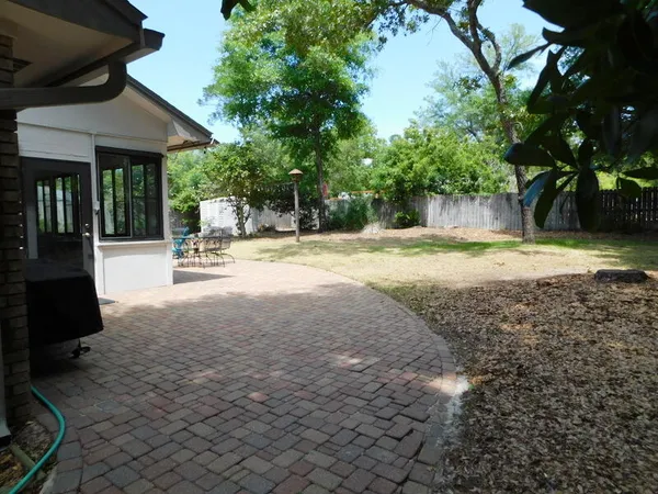 $2,750 | 939 Ridgewood Way, Niceville, FL 32578