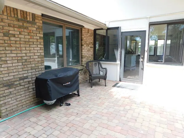 $2,750 | 939 Ridgewood Way, Niceville, FL 32578