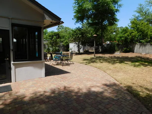 $2,750 | 939 Ridgewood Way, Niceville, FL 32578
