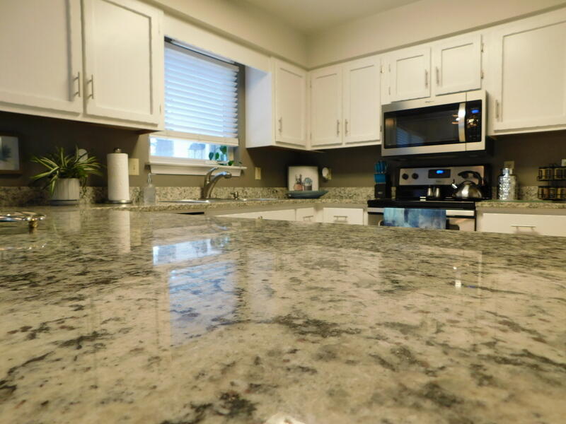 939 Ridgewood Way Niceville, FL 32578 - Photo 5 of 51 DSCN9912-001