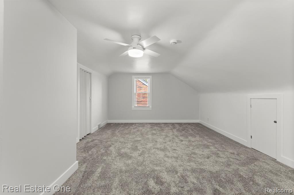 13511 Rutherford Street Detroit, MI 48227 - Photo 27 of 45