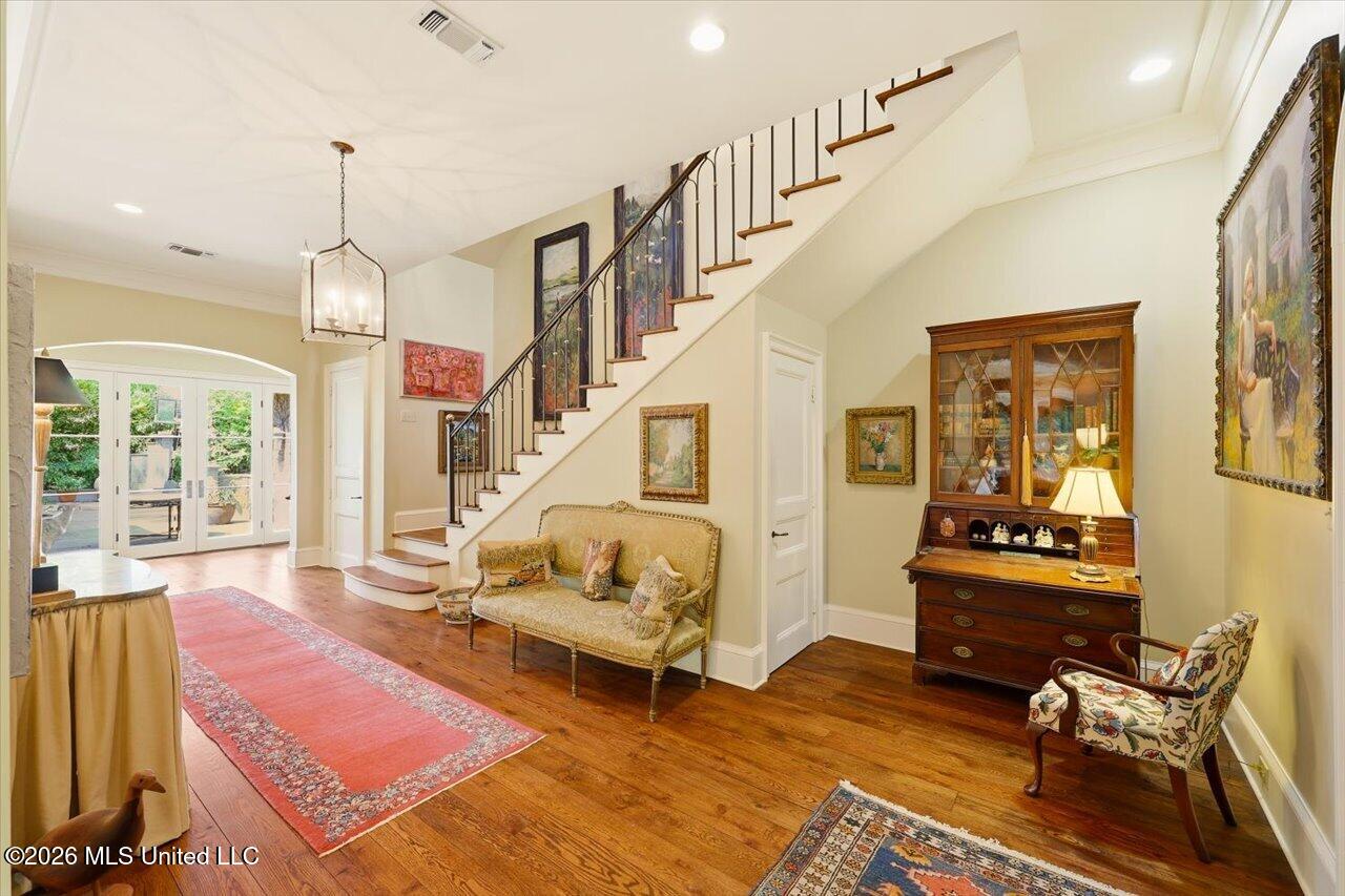 146 Ridge Drive Jackson, MS 39216 - Photo 5 of 33 5