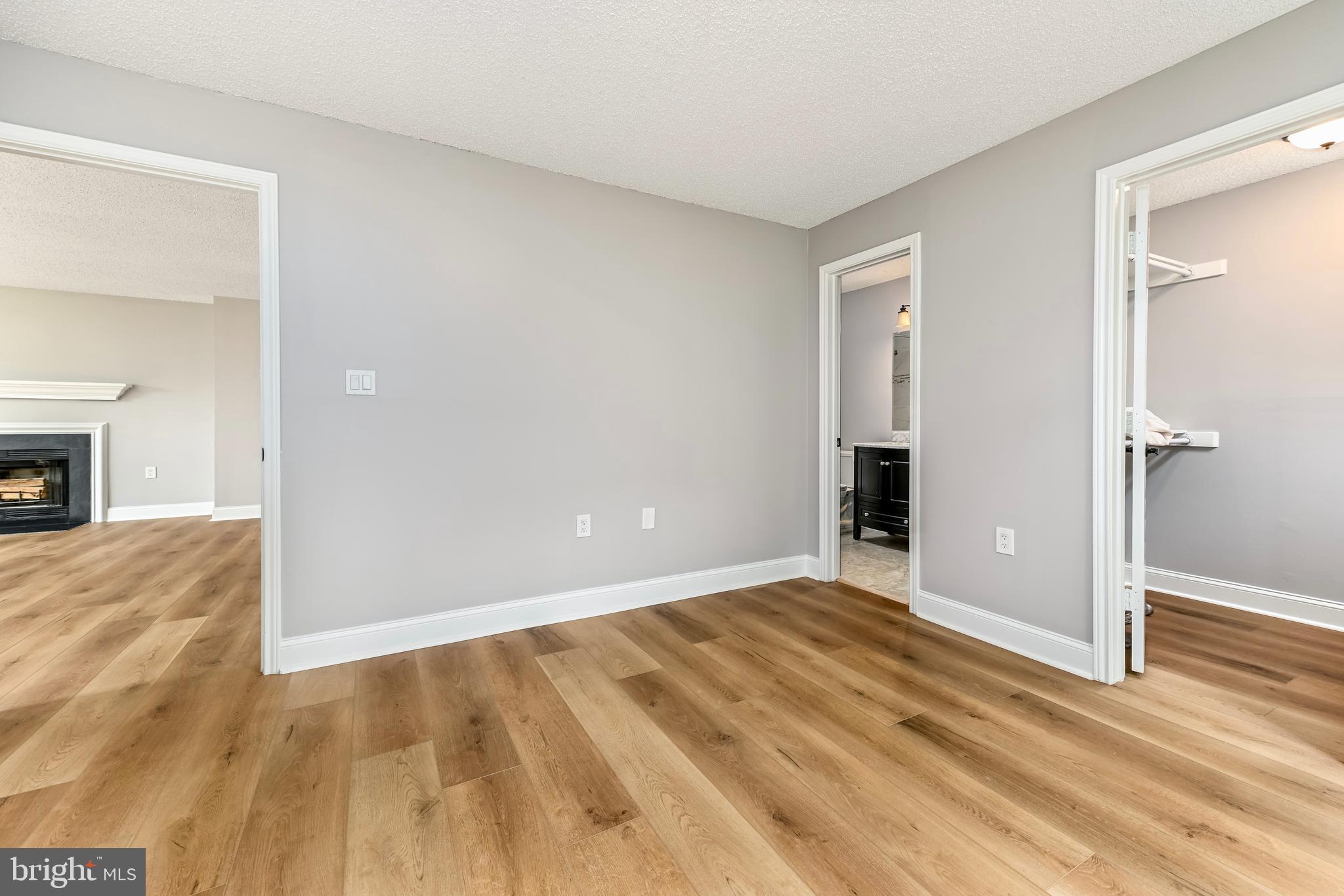 20991 Timber Ridge Terrace, Unit 204 Ashburn, VA 20147 - Photo 18 of 27