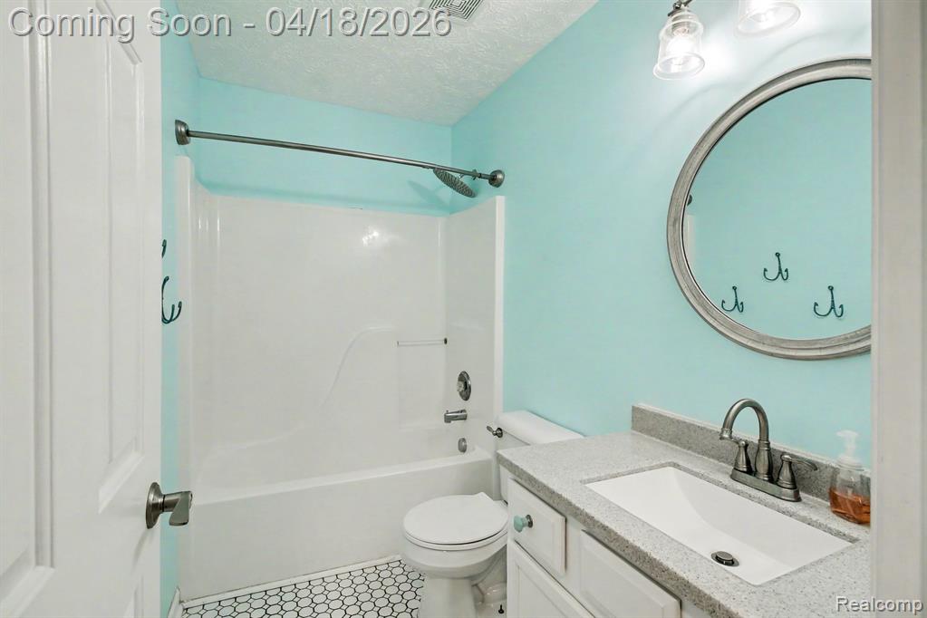 702 Dewars Street Howell, MI 48843 - Photo 17 of 20 Gallery Image 17