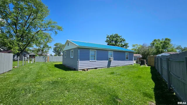 $59,900 | 84 Yakima Circle, McClure, IL 62957