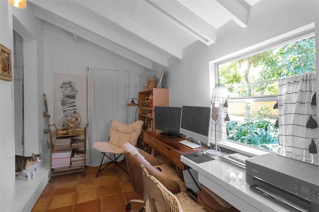 2562 Ashton Road Sarasota, FL 34231 - Photo 24 of 30 a workspace with furniture and a window