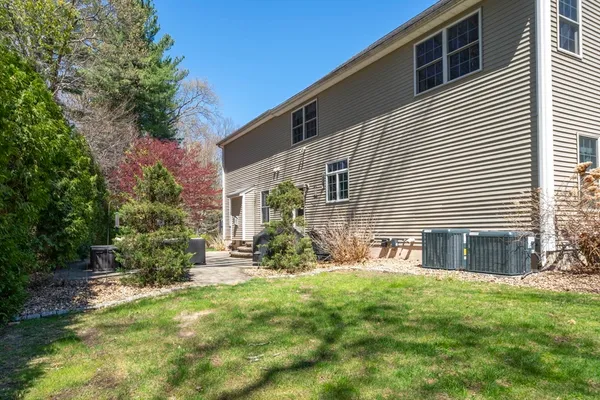 $1,249,900 | 3 Archambault Way, Chelmsford, MA 01824