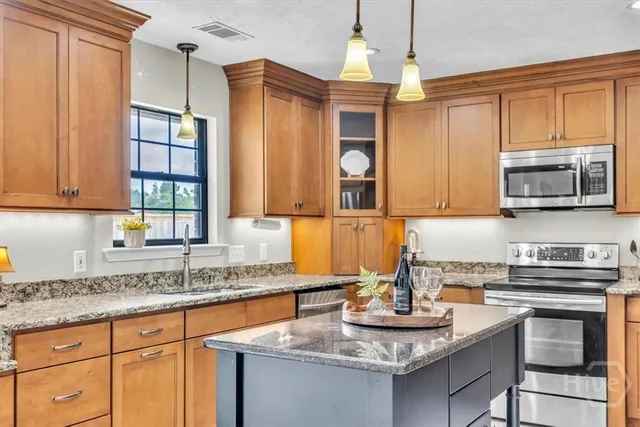 $429,900 | 203 Orchard Drive, Rincon, GA 31326