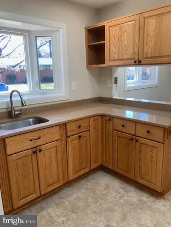 $4,100 | 5001 White Flint Drive, Kensington, MD 20895