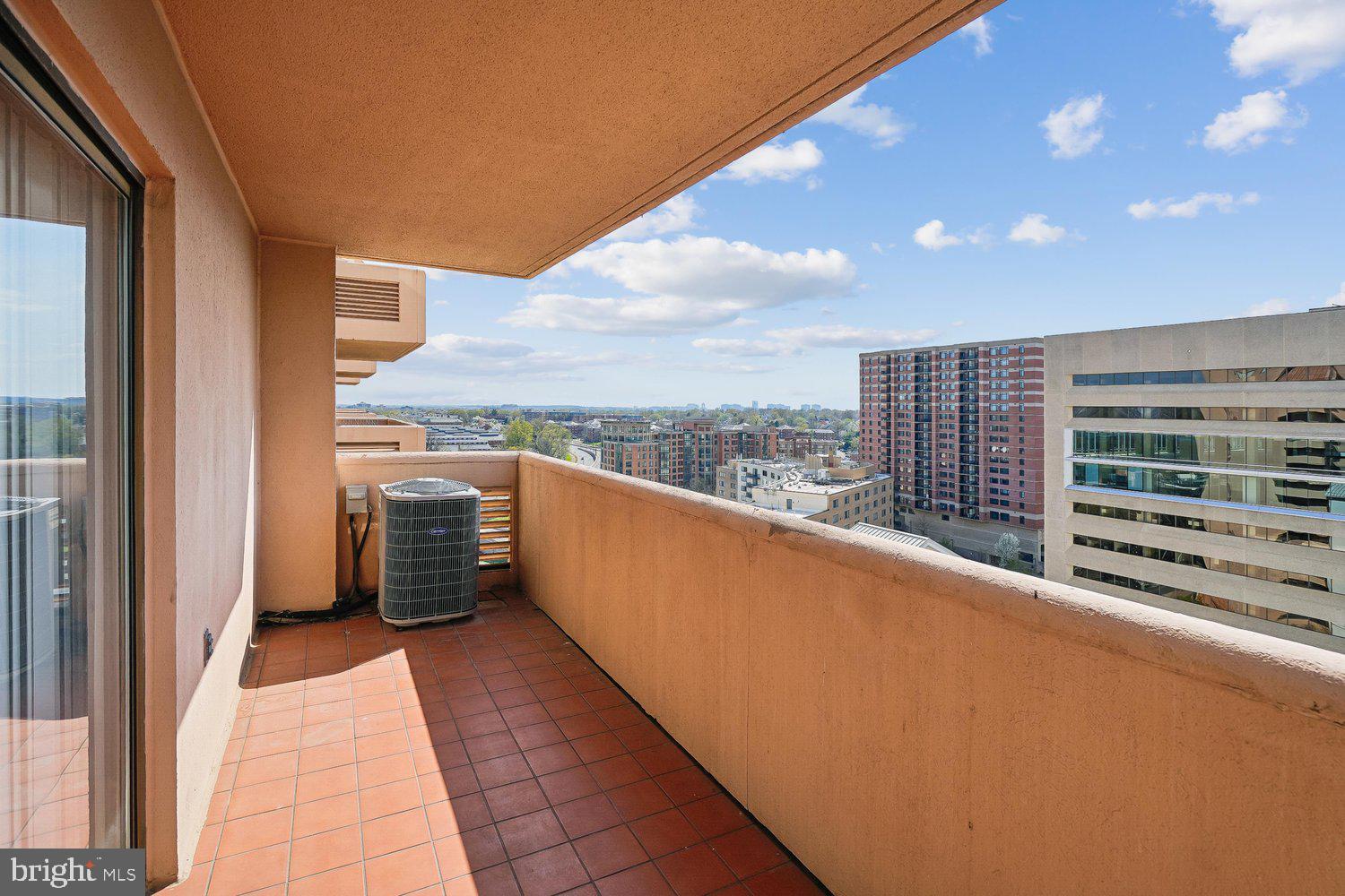 1301 North Courthouse Road, Unit 1607 Arlington, VA 22201 - Photo 15 of 44 Balcony