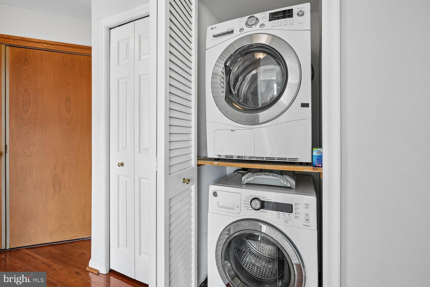1301 North Courthouse Road, Unit 1607 Arlington, VA 22201 - Photo 21 of 44 Laundry