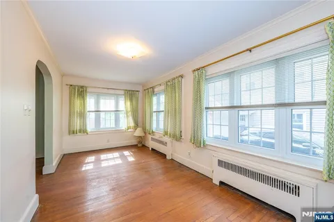 $649,900 | 27 Glen Road, West Orange, NJ 07052