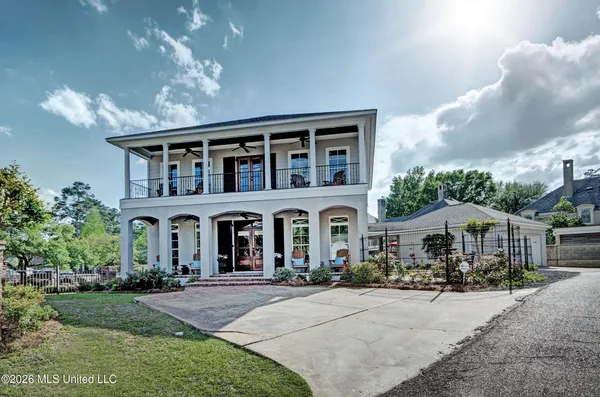 $561,000 | 1 Fondren Green Circle, Jackson, MS 39216