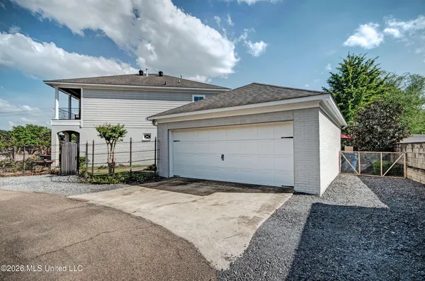 $561,000 | 1 Fondren Green Circle, Jackson, MS 39216