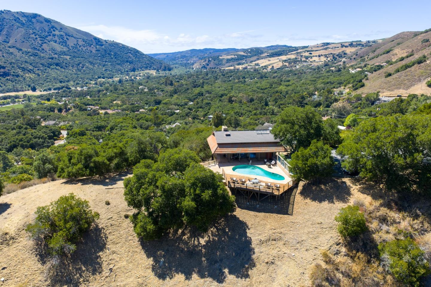 9 De Amaral Road Carmel Valley, CA 93924 - Photo 16 of 17 a view of a chairs and a table