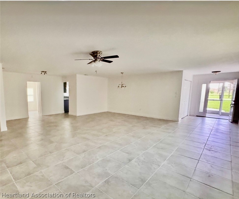 3252 Golfview Road Sebring, FL 33875 - Photo 4 of 19