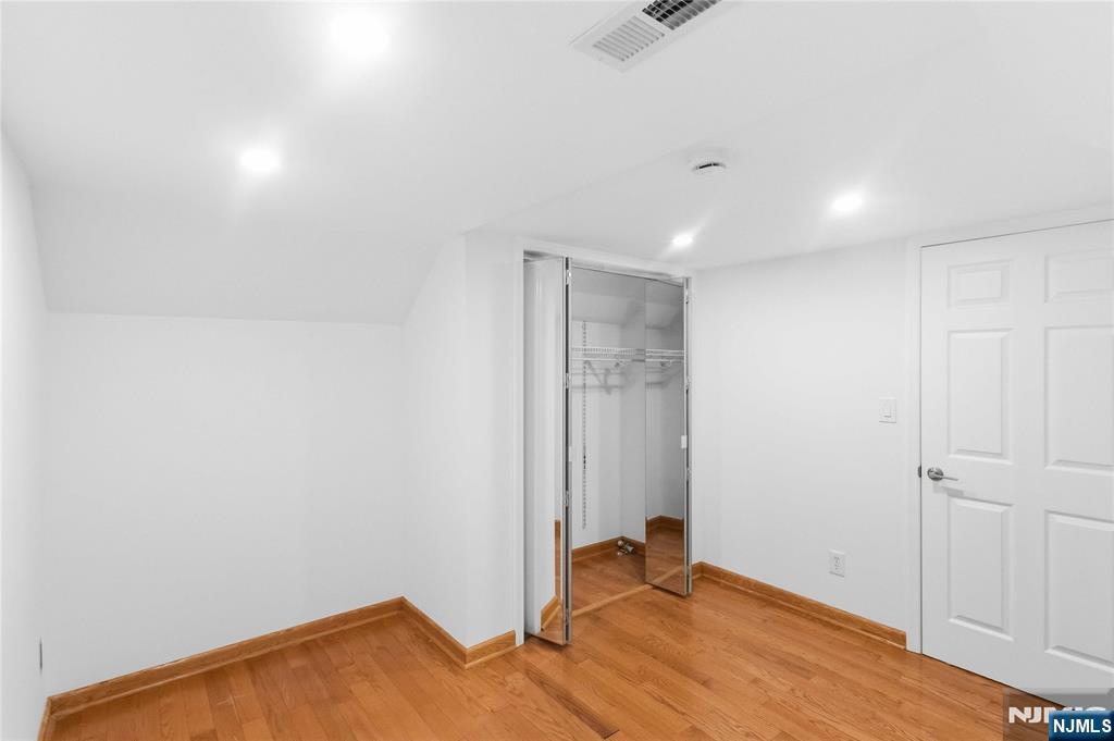131 Haase Avenue Paramus, NJ 07652 - Photo 41 of 50