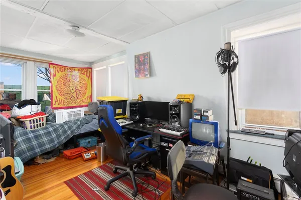 $680,000 | 25 Kenyon Street, Providence, RI 02903