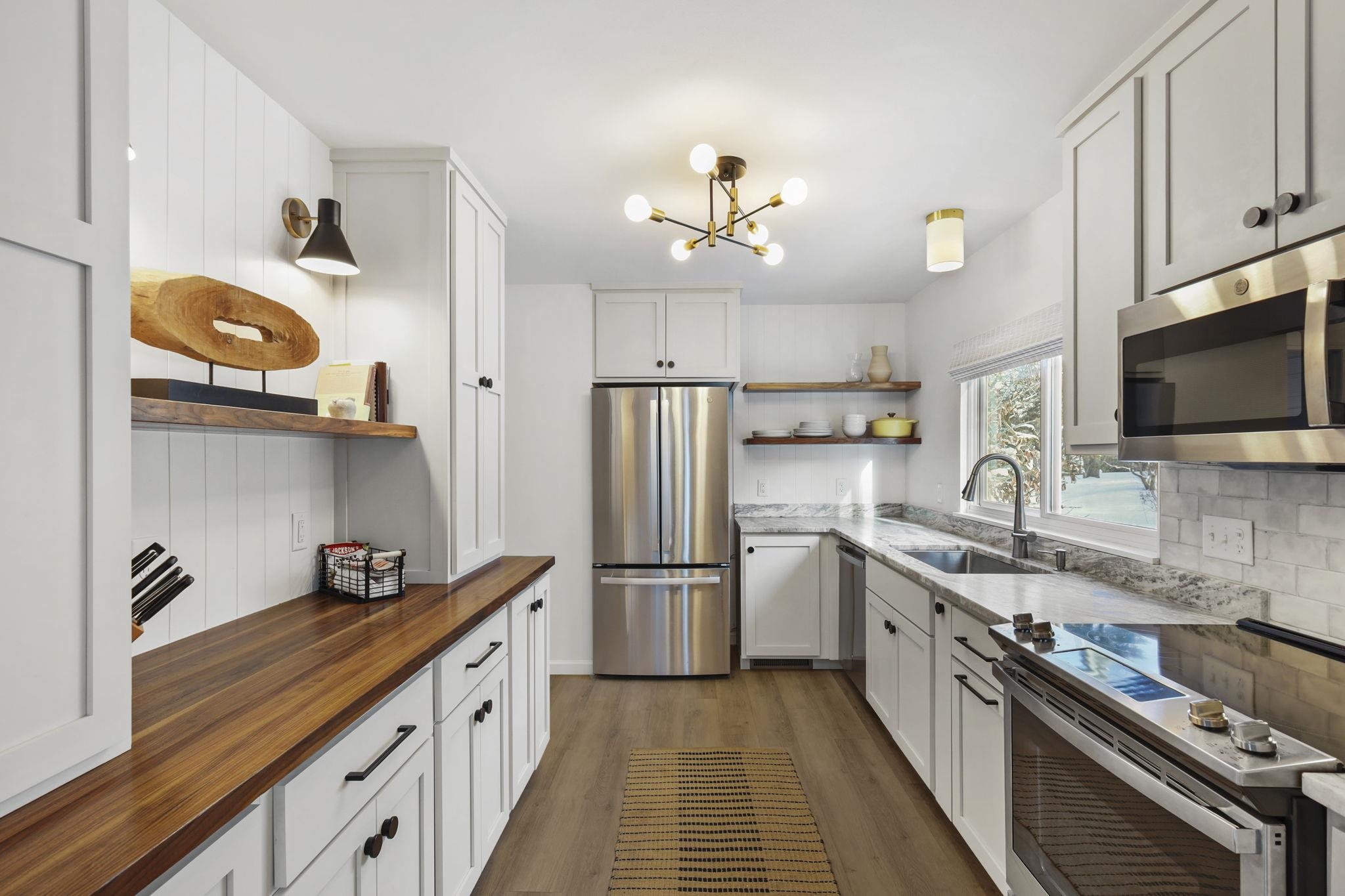 12 Red Cedar Trail Madison, WI 53717 - Photo 11 of 37