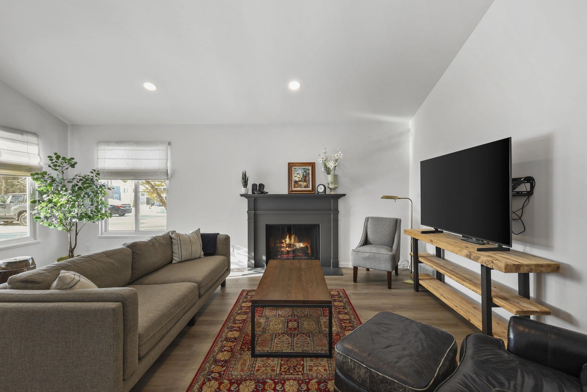 12 Red Cedar Trail Madison, WI 53717 - Photo 3 of 37