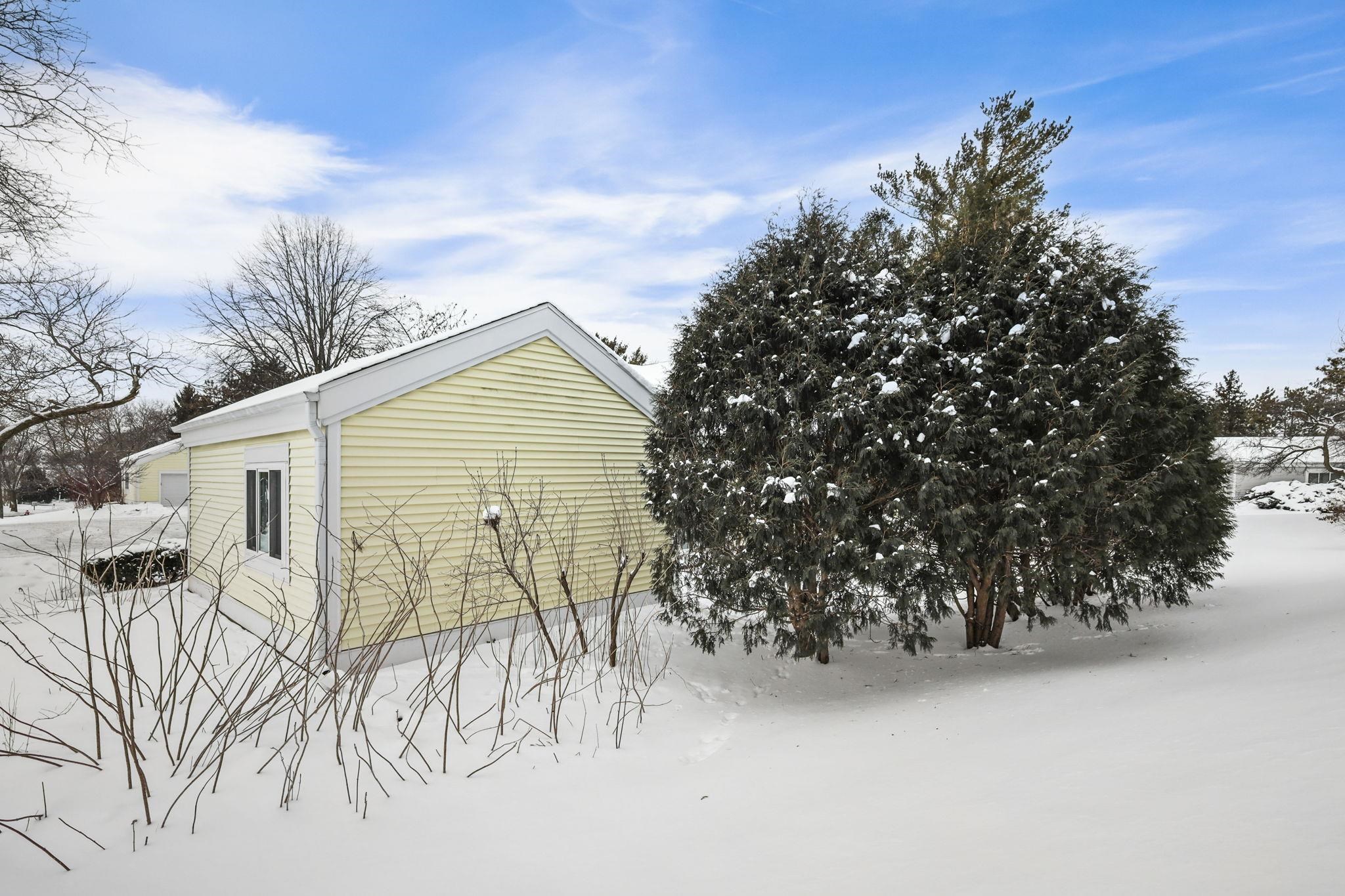 12 Red Cedar Trail Madison, WI 53717 - Photo 34 of 37