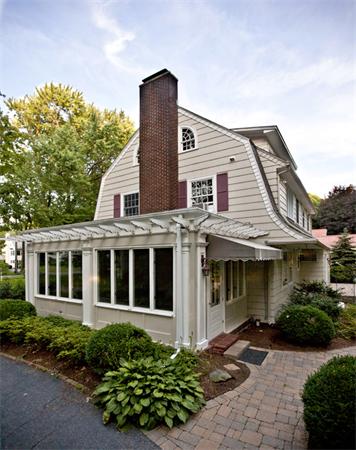 114 Crescent Road Longmeadow, MA 01106 - Photo 3 of 30 Gallery Image 3