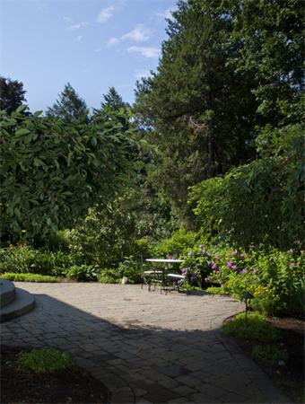 114 Crescent Road Longmeadow, MA 01106 - Photo 4 of 30 Gallery Image 4