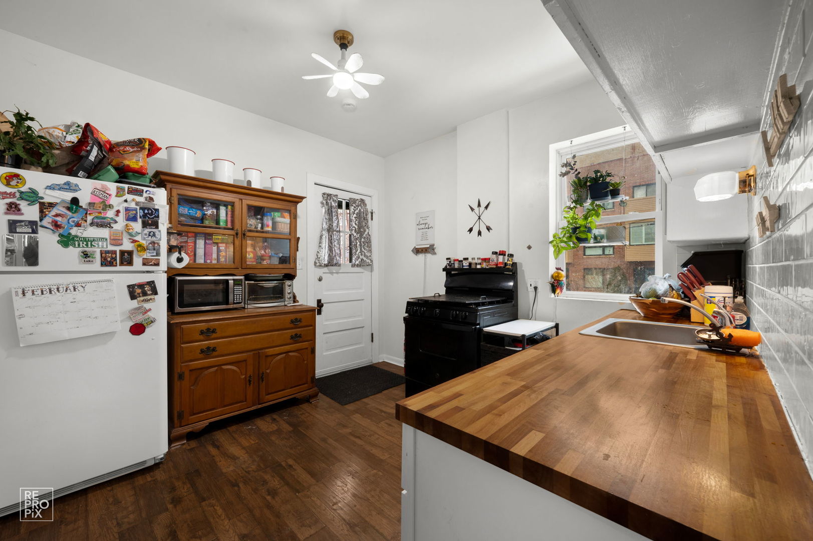 701 Reba Place Evanston, IL 60202 - Photo 5 of 20