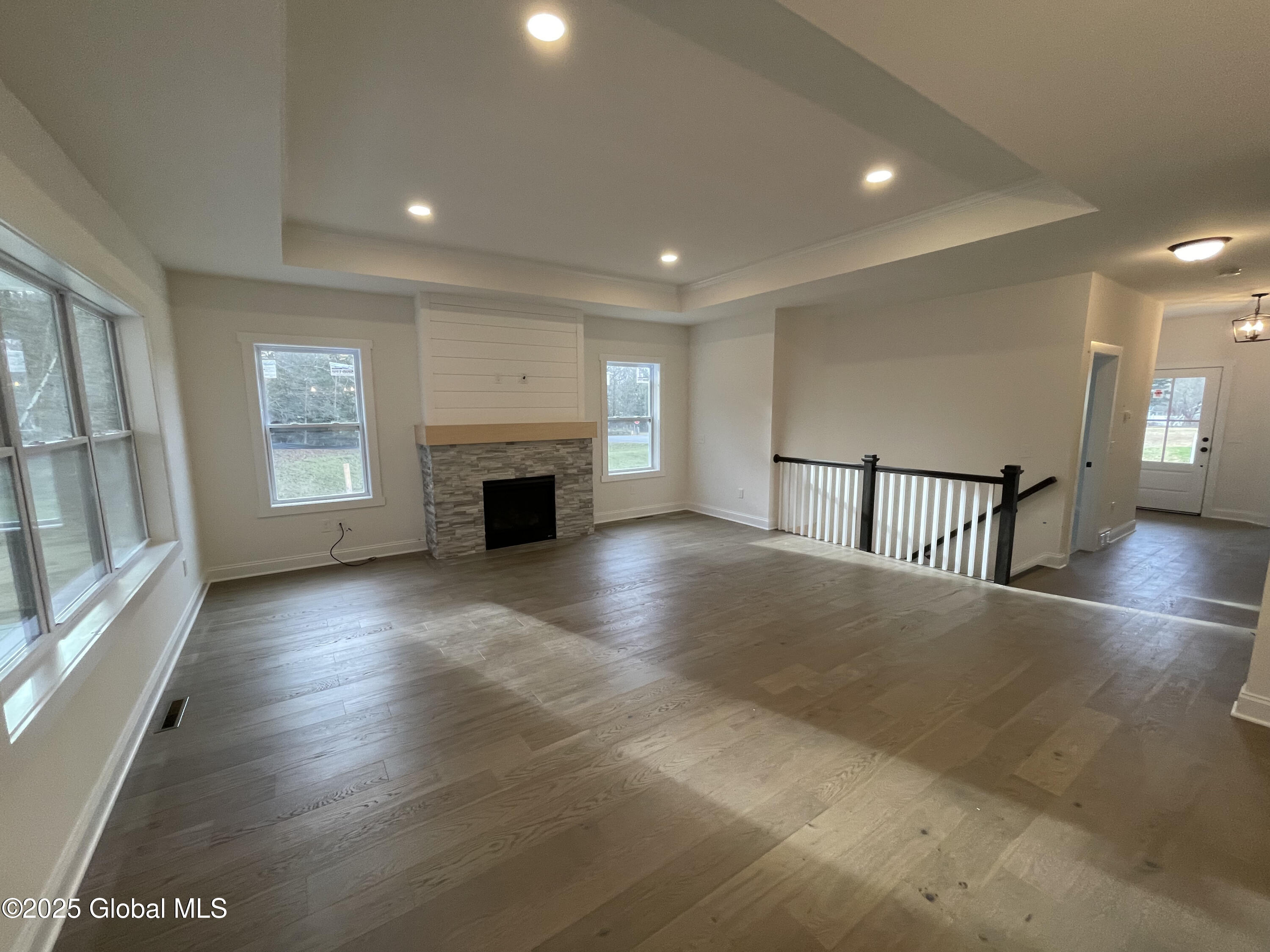 6 Avalon Way Wilton, NY 12866 - Photo 8 of 12 IMG_8825