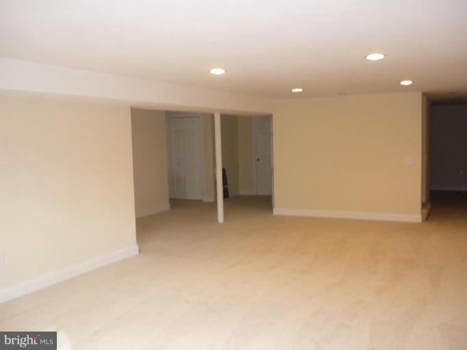 5224 Inverchapel Road Springfield, VA 22151 - Photo 19 of 30 a view of an empty room