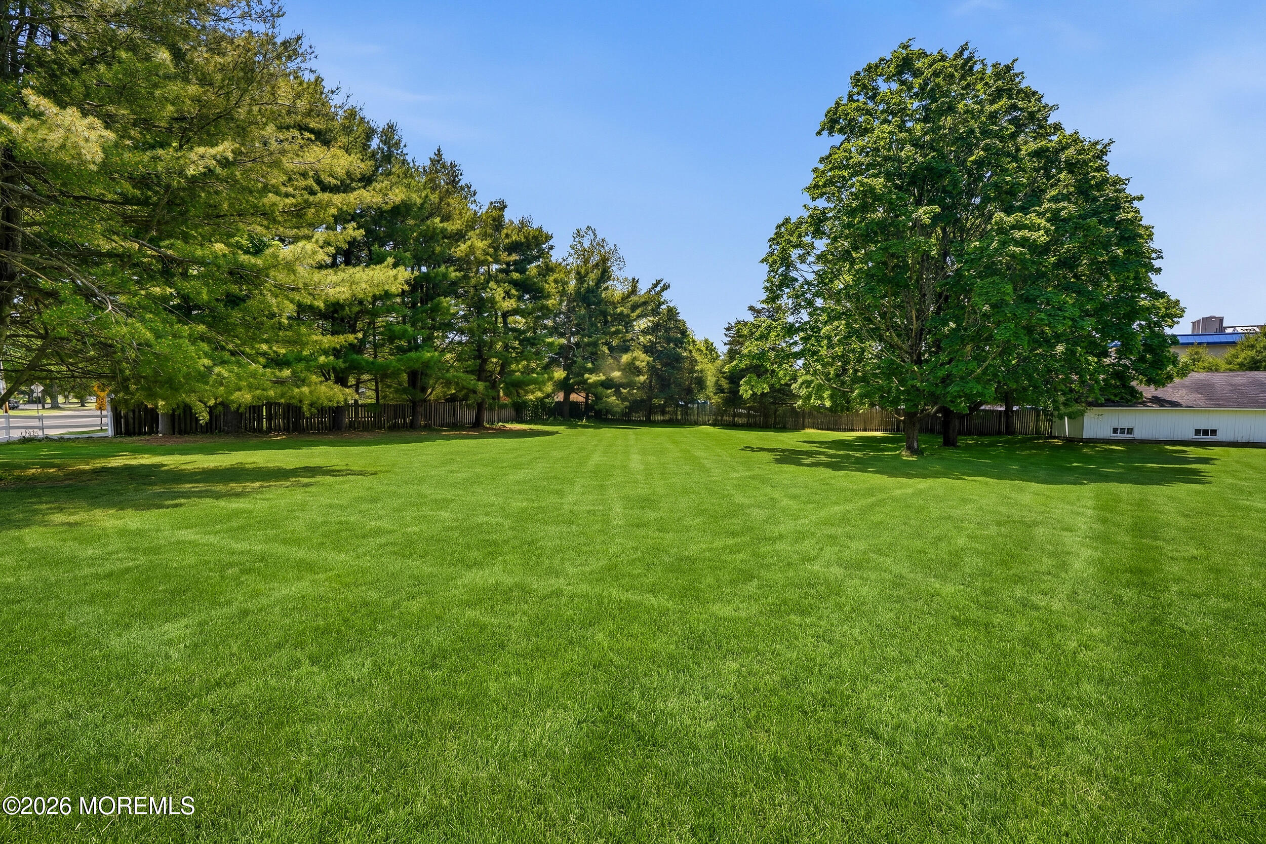 11 Jumping Brook Road Neptune Township, NJ 07753 - Photo 32 of 41 062