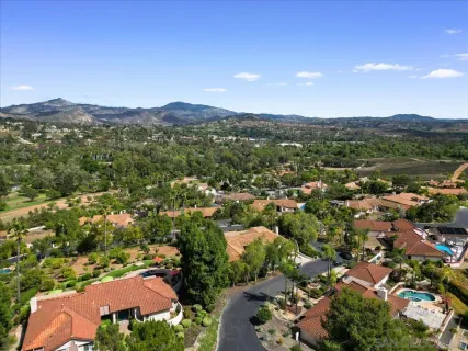 $1,495,000 | 328 Montecito Glen, Escondido, CA 92025