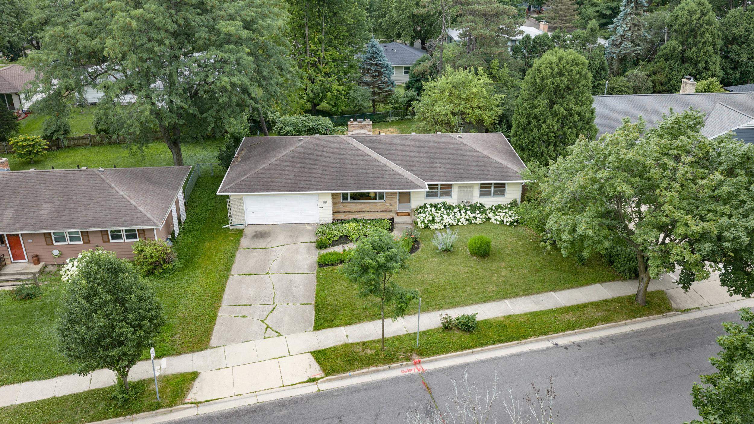 4409 Odana Road Madison, WI 53711 - Photo 35 of 39